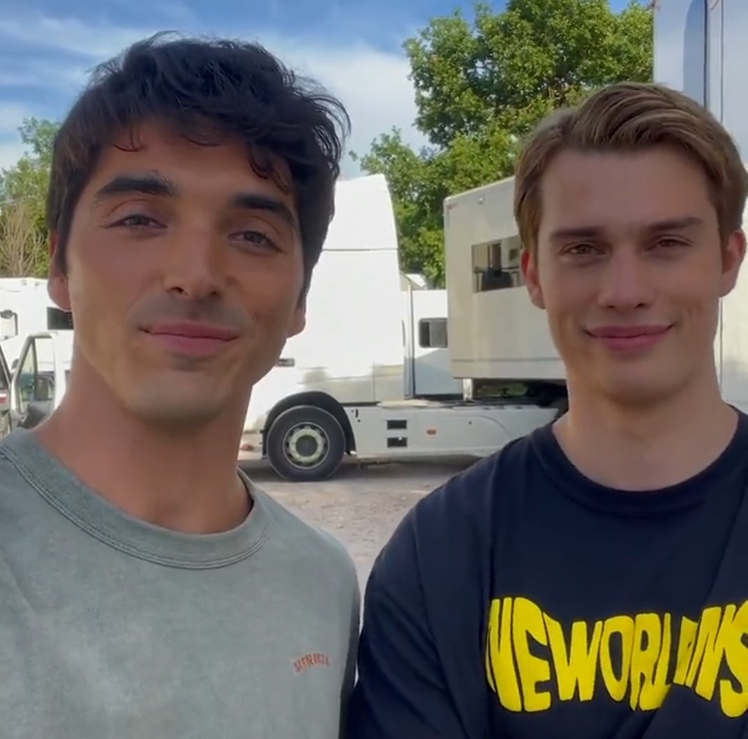 jsuunneday's tweet image. how it started                how it's going