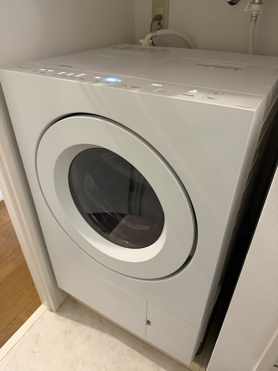 洗濯機が故障してから約二週間……
やっと人力脱水から解放されました