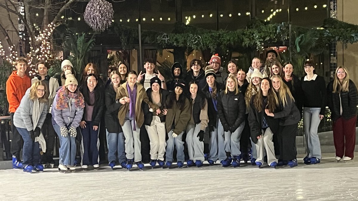 kwhite2222's tweet photo. Fun night with the @husky_headlines staff as we grabbed dinner at K Machos followed by ice cream &amp; then a night of ice skating with our @BVNW_Huskies publications crew. Great evening for H2, The Express and Horizon staff members. Blessed to work w/these amazing young people. 💜 https://t.co/CRAcy9v46d