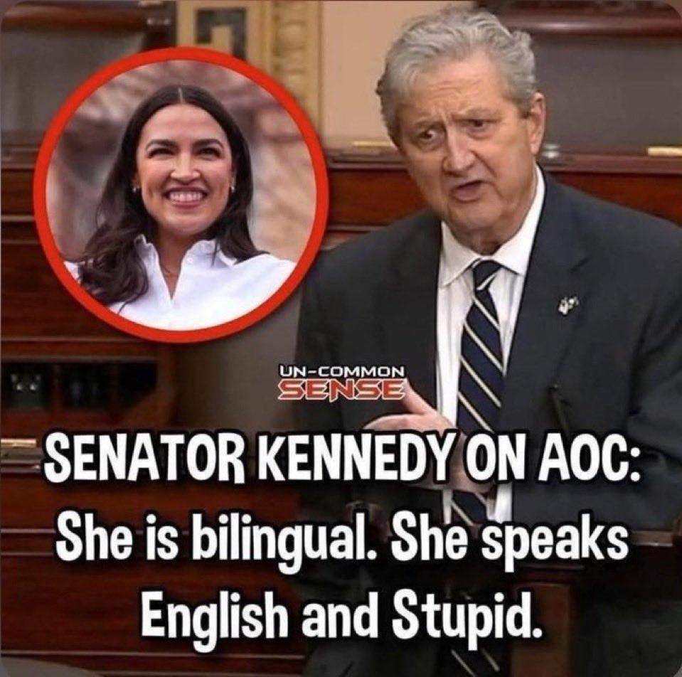 GnosisWolf's tweet photo. Best senator ever!!😂😂😂 https://t.co/NCyfrrUpZP