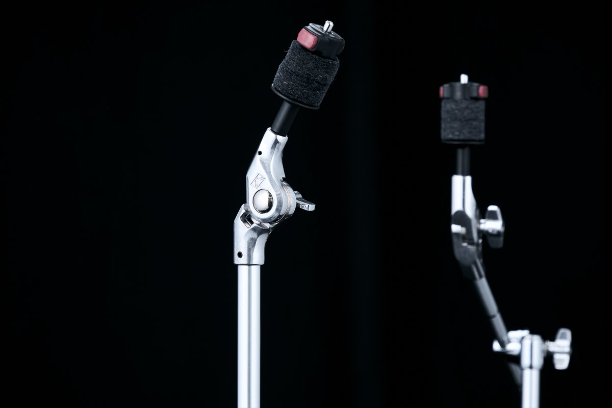 TAMADRUM_Japan's tweet image. 【#Spartan Cymbal Stand】Quick-Set Tilter
内部の6枚の金属板同士の摩擦による強力なトルクで、無段階に角度を調整できる機構。
ギアの噛み合わせを気にすることなくスピーディにロック/リリースでき、ストレスなくシンバルの角度の微調整を可能にします。
#TAMADrums #TAMA #StrongestNameinDrums