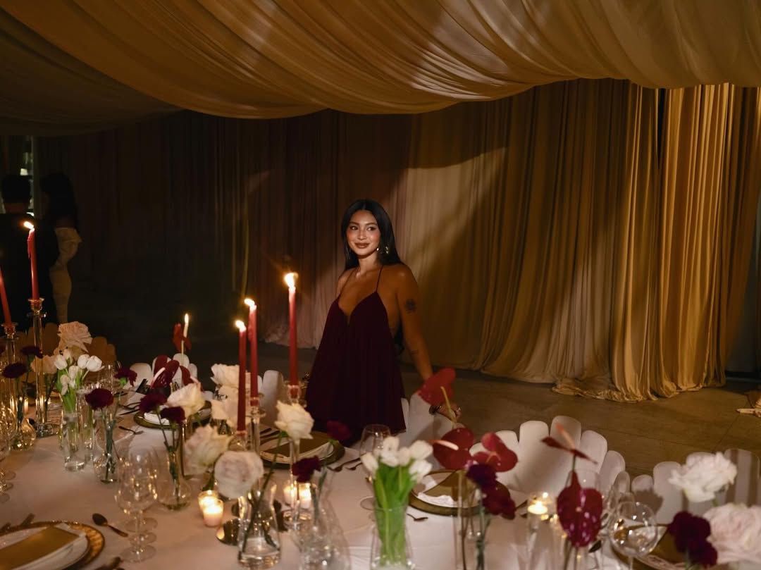 NADINE STUNS IN RED DRESS

Nadine Lustre wowed fans on Instagram by sharing photos from her thanksgiving night with her team, captioning them: “This night belongs to my team 🩶.”

Fans flooded the comments with heartfelt messages.

“May the blessings, successes and goodness of