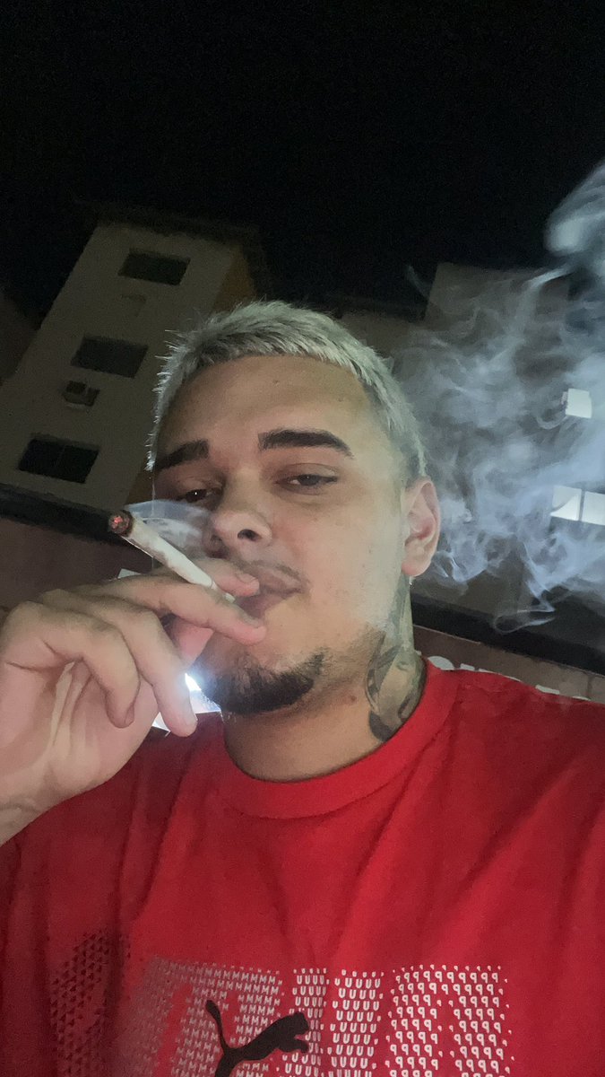 _menorloirin's tweet photo. 🫠 https://t.co/YYr4fI1uP7