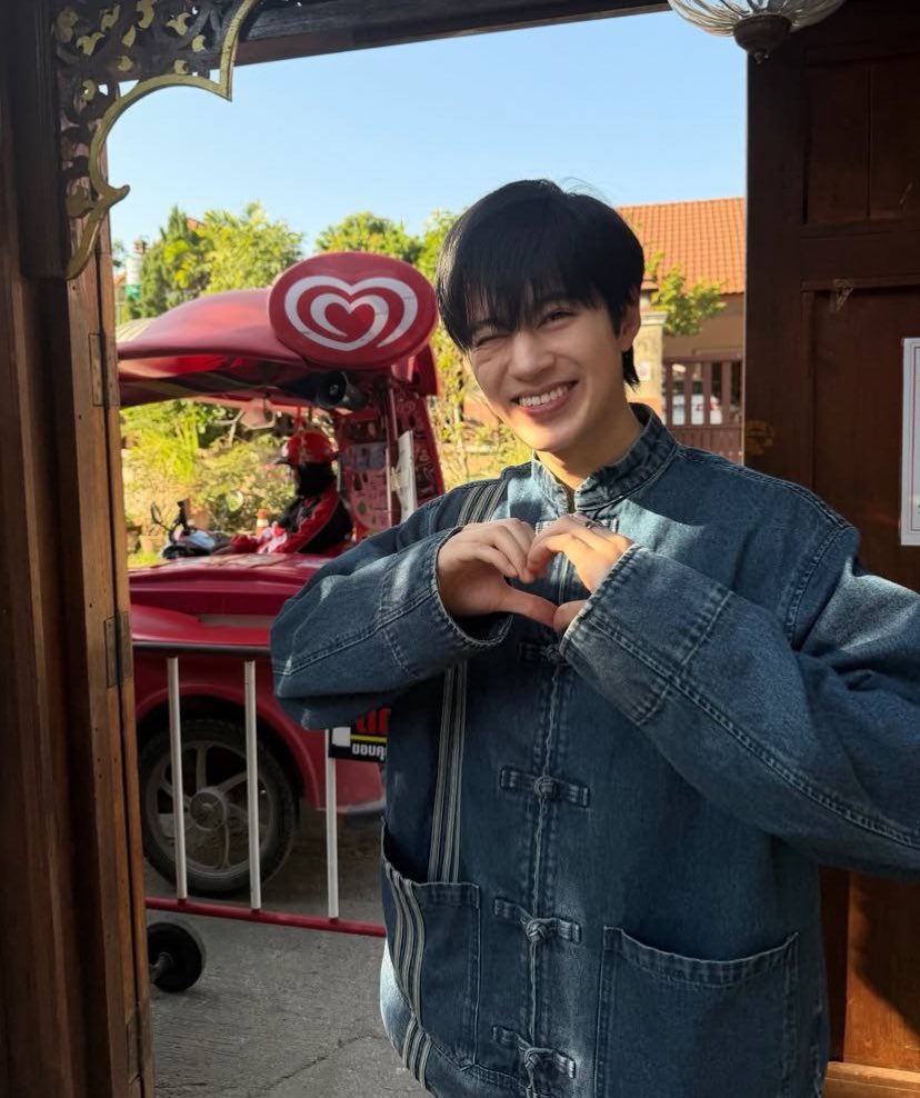 wedtwentyfour's tweet image. เอนดูอะ คนที่รักลูกค้าที่สุด 555555555555