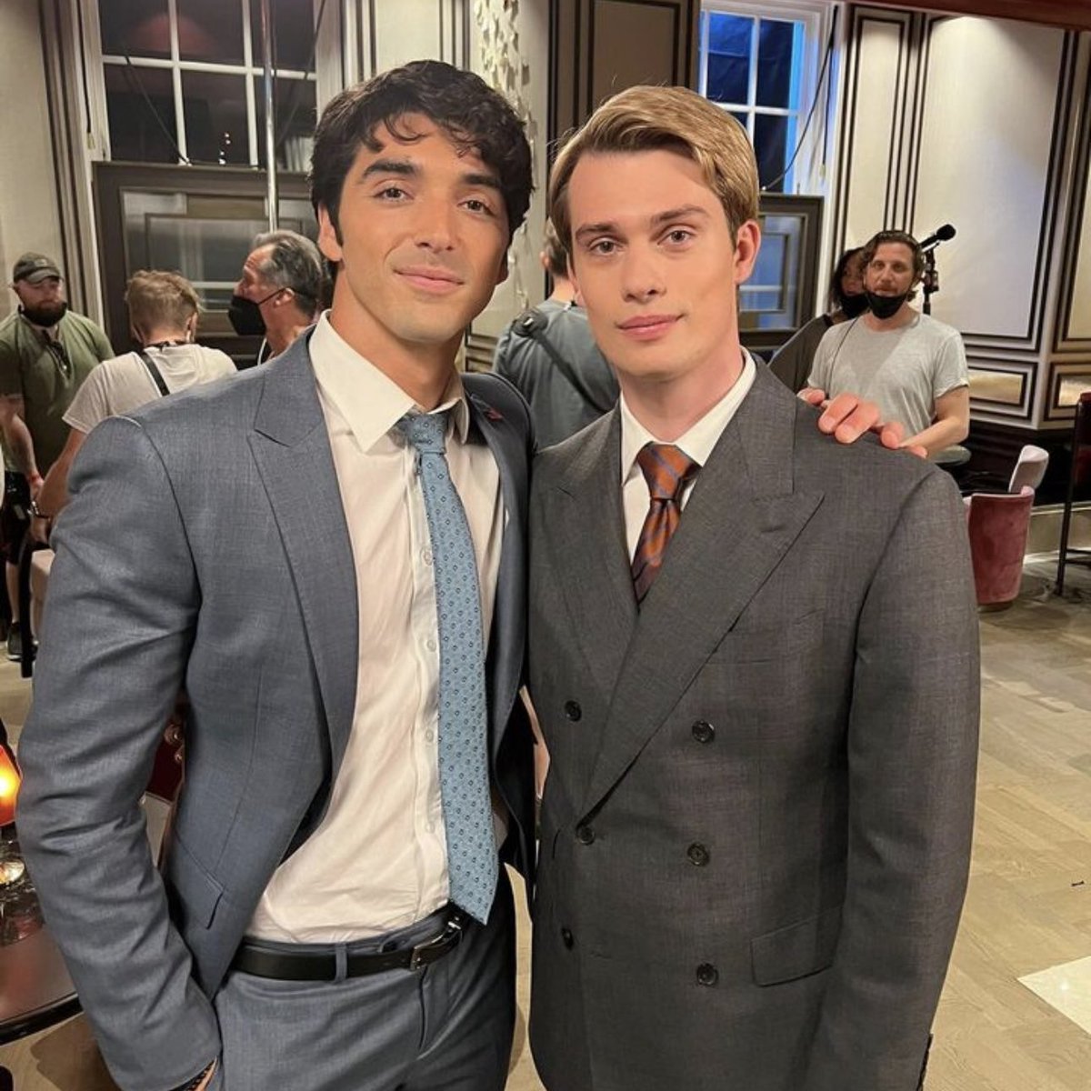 buttonalltheway's tweet image. Babies                                               Daddies

#rwrb #FIRSTPRINCE