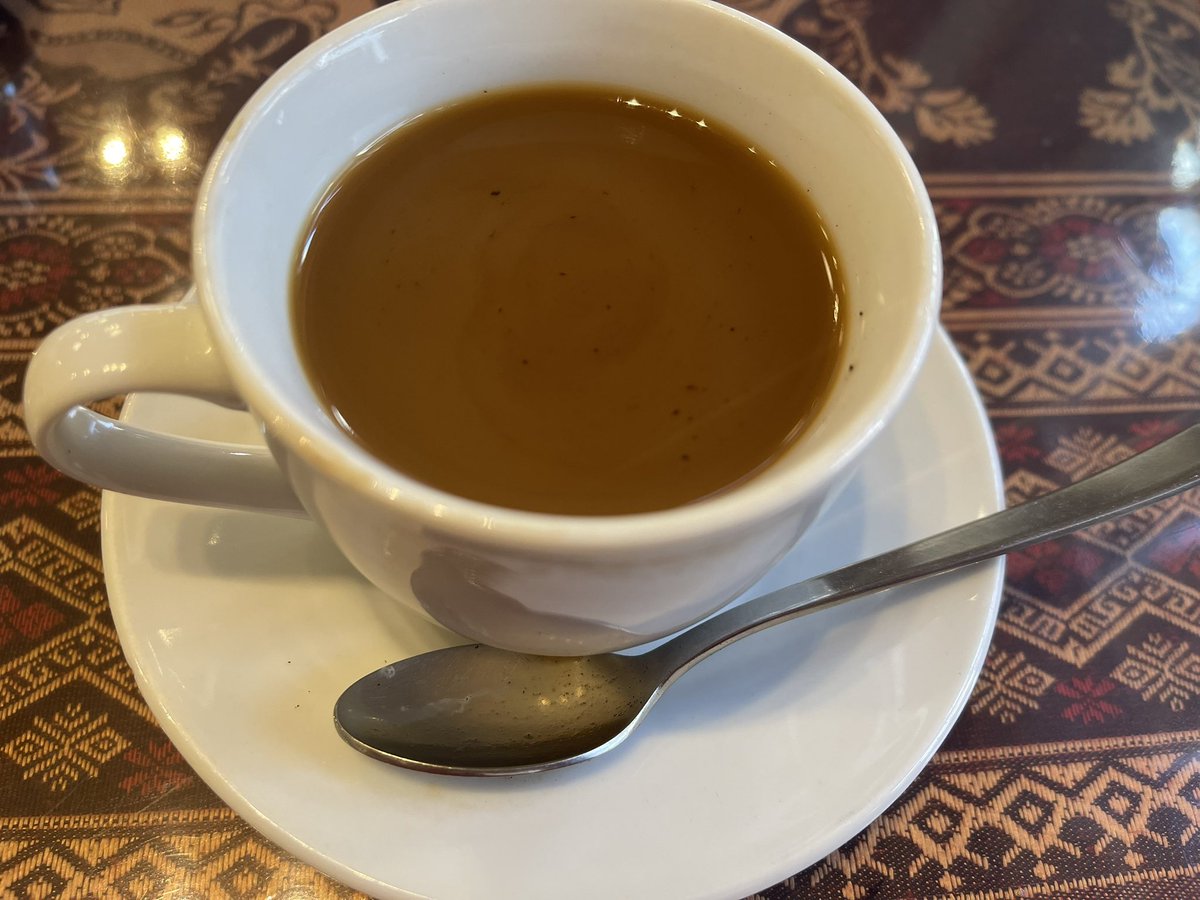 新橋に移動して🚃
久しぶりにチキンラクサを食べました😋
ベトナムコーヒー☕️🇻🇳