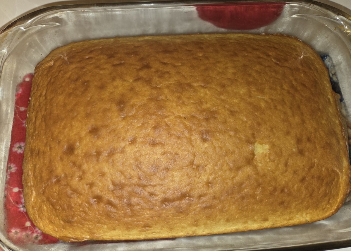 KevsBackup's tweet image. Yellow butter cake.