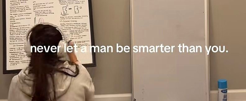 femmenote's tweet image. 