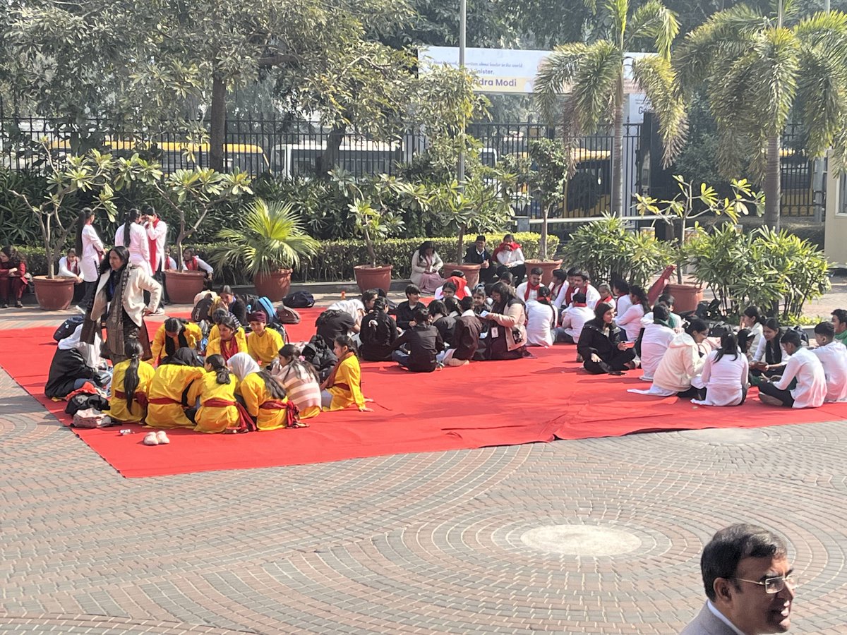At the first-ever #NaMoBookFest, Salvatore Babones’s Democracy with Dharma sparked a thoughtful conversation on Indian democracy and civilizational ideas
Grateful to everyone who joined us and made this launch memorable <a href="/SudeshBJP/">Sudesh Verma- Karmayogi-(Maintain Time)</a> <a href="/BabonesBhai/">Salvatore Babones</a> <a href="/mariawirth1/">Maria Wirth</a>
amazon.in/dp/9347098469
