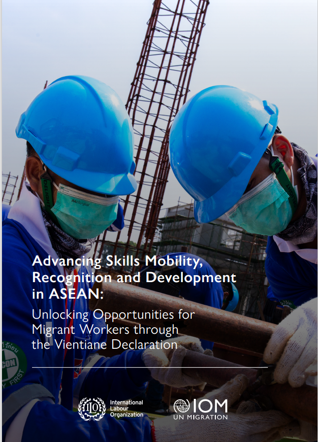 ILOAsiaPacific's tweet image. What if #MigrantWorkers’ skills were fully recognized wherever they work? 
Across ASEAN, millions of them drive growth, yet too often their skills go unrewarded. This new publication shows how the Vientiane Declaration can unlock #SkillsMobility. 

🔗 tinyurl.com/5mm2ac5u