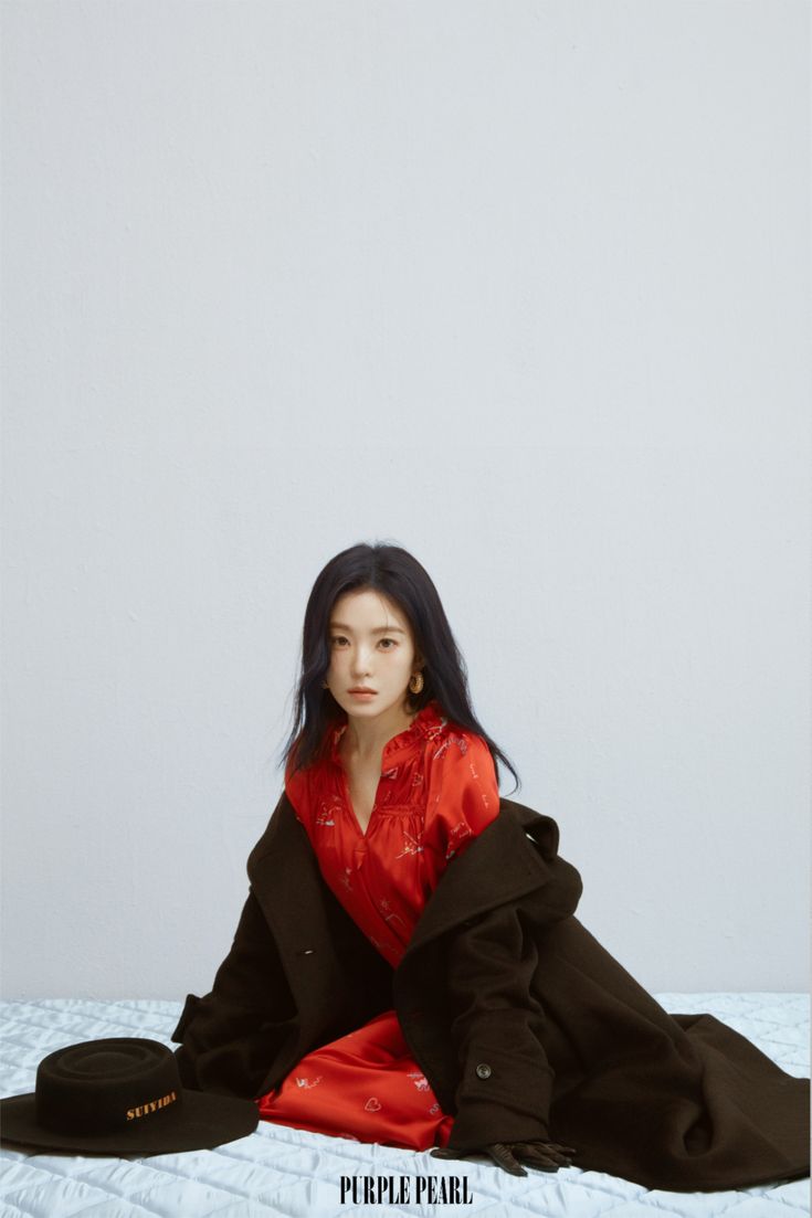 YYseos54516's tweet photo. Irene Pics #Irene #RedVelvet #zelena https://t.co/G073Qp2P0f