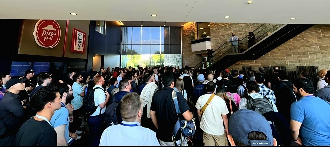 Danny Thompson tweet media