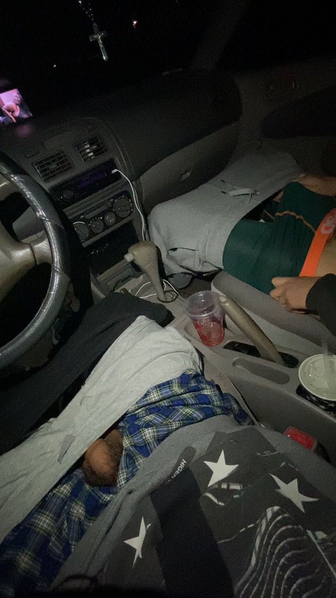 OskrrTempAcc's tweet image. wym you don't kiss your bro gn🙄🙄

#ATL #ga #dl #bi #latinoteen #nsfw #nsfwtwtًً #mlm #dltrade #hispanic #meet #bros