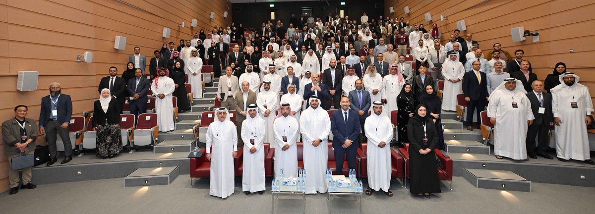 كلية الهندسة tweet media