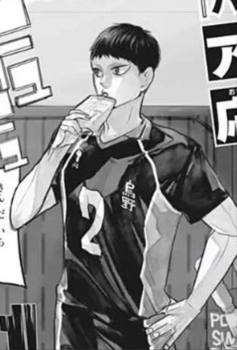 hinatashobio's tweet image. i love my man and his decision to keep this chopped ass hair from high school to eternity ❤️ only my king can stay cute and handsome w this haircut