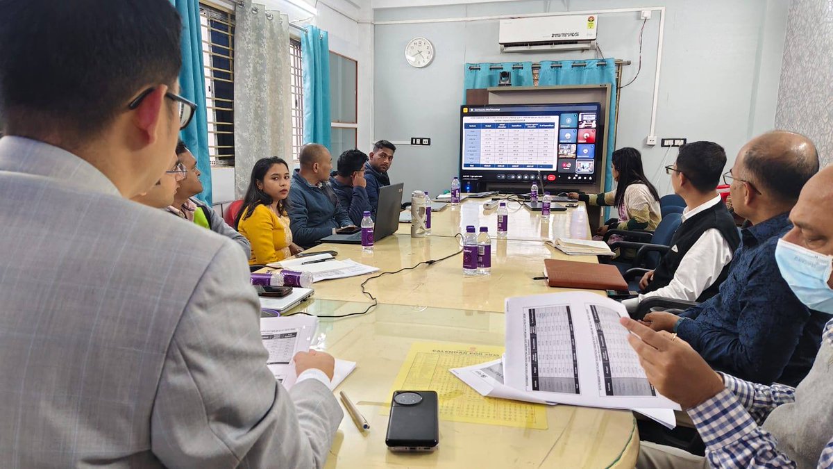 TripuraSRLM's tweet image. A meeting took place today under the chairmanship of CEO #TRLM Shri Tarit Kanti Chakma IAS regarding the progress of different parameters of TRLM with all the ADMs of the 8 Districts and BDOs of 58 Blocks in VC mode.

Meeting also took place regarding the World Bank-aided project