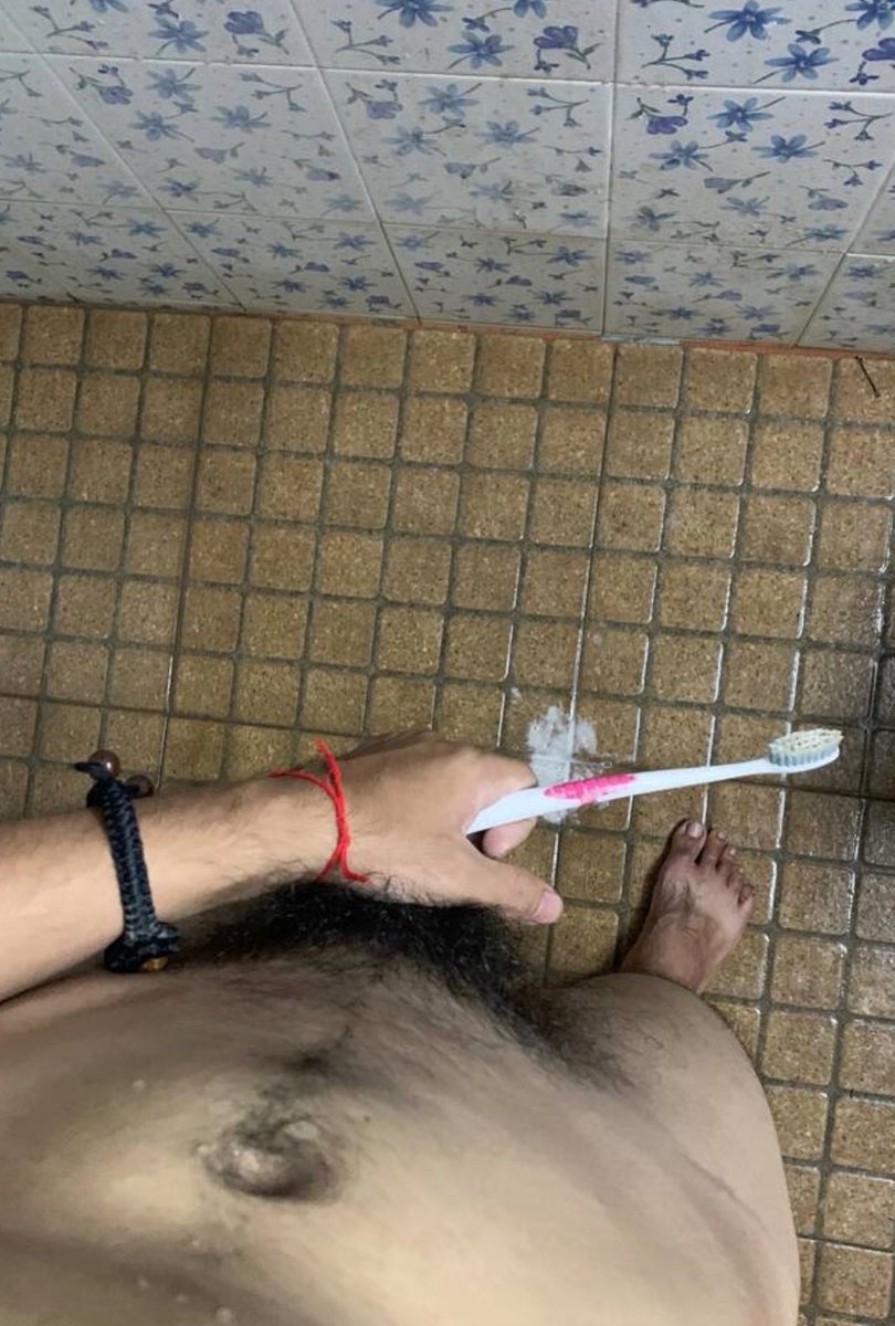 Sarawut22 tweet media