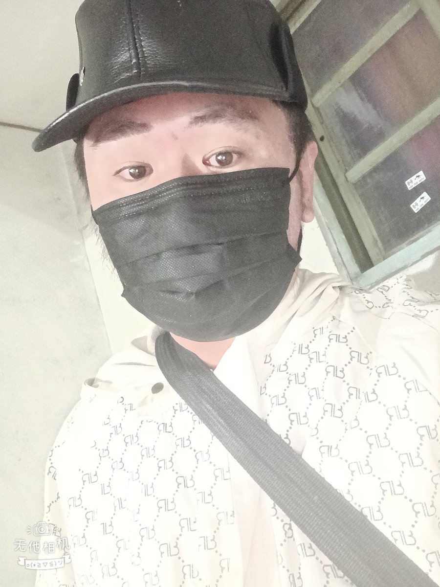 a29813341's tweet photo. 久久沒打文章，
有誰願意認識當朋友的 https://t.co/cF5WUL14Cn