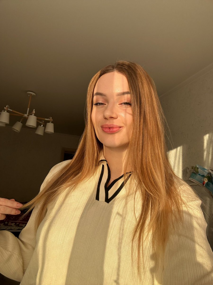 LiLiStormX's tweet photo. Good morning everyone 🌞
Have a nice week ahead 🚀🤗 https://t.co/ZLS7BZ4ipb