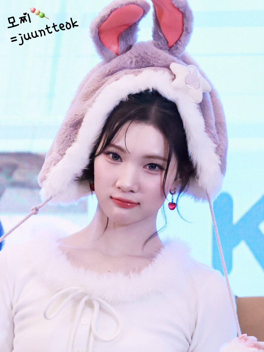 juuntteok's tweet image. 260118 Shanghai
KMStation Fansign

왜 이렇게 귀여워 ㅠㅠ
#JUUN #주은 
#Hearts2Hearts #하츠투하츠