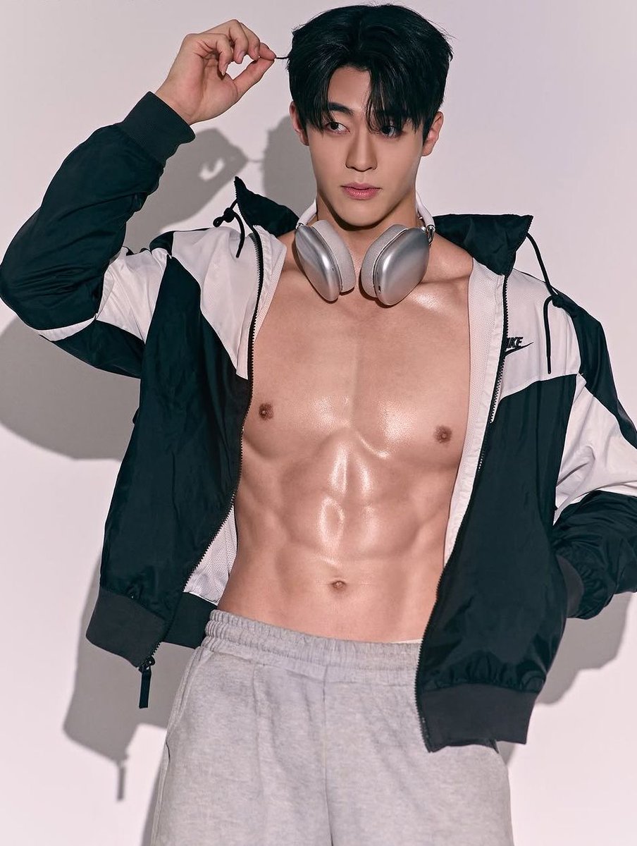 Beauty of Asian Male tweet media