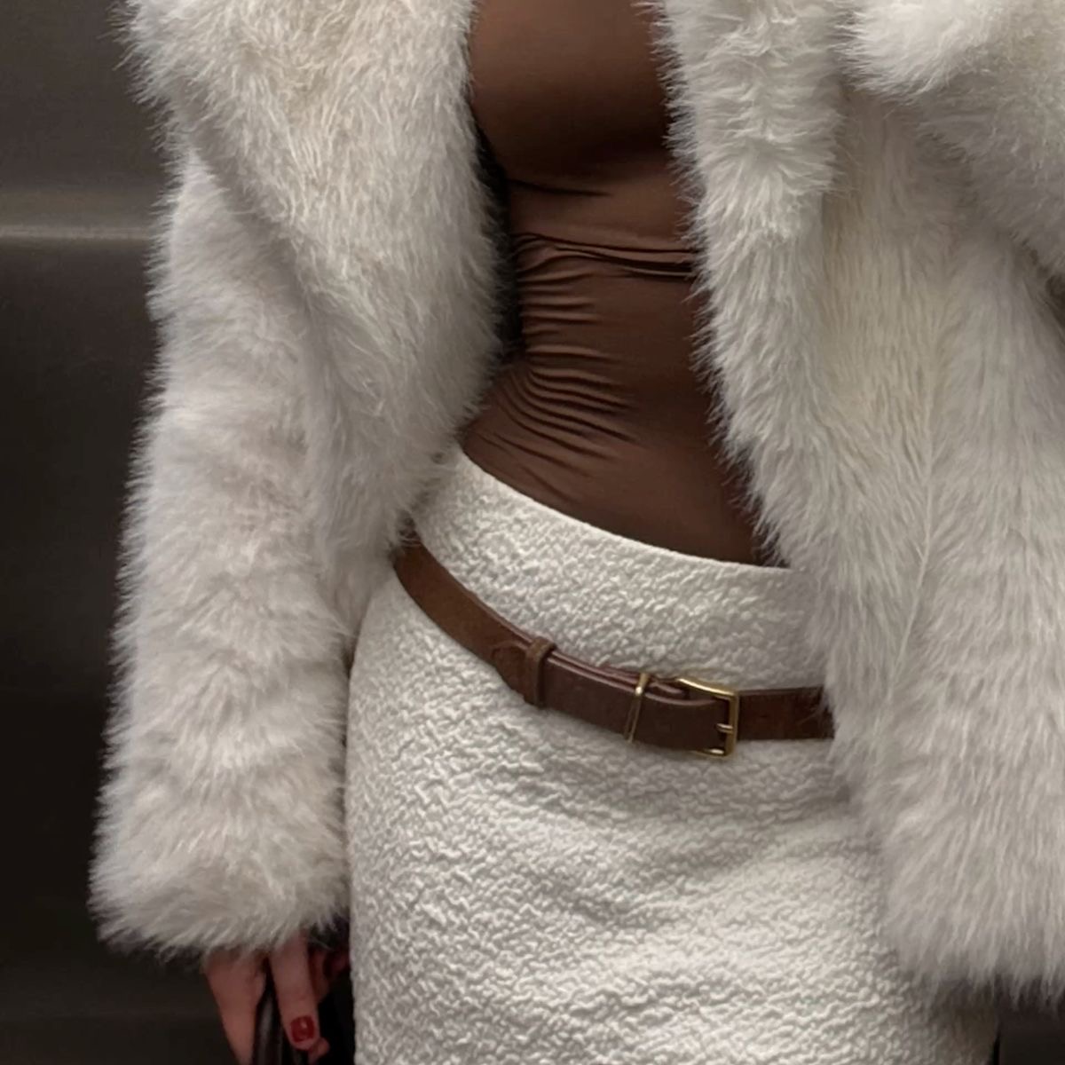 Diorgirlx's tweet image. brown &amp;amp; white