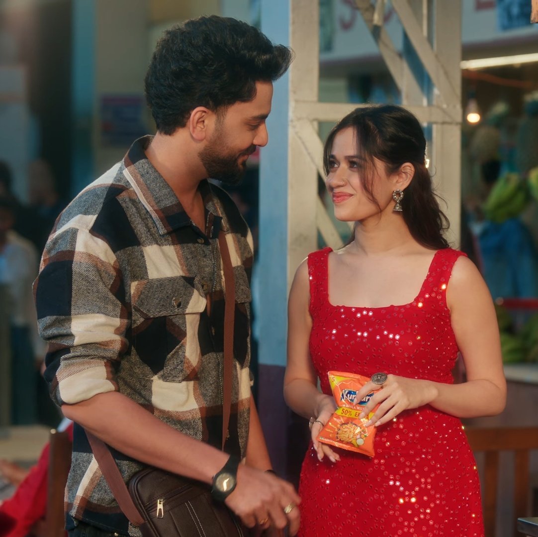 I never thought Elvish will pair this much perfect bond with anyone specially a musIim baddie. the best mv i watched in recent times they're literally killin it on screen ❤️.