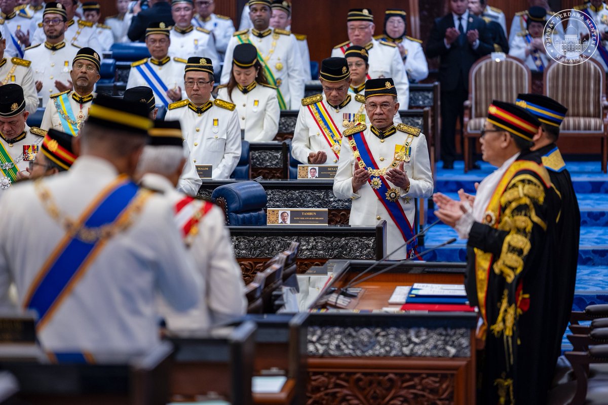 anwaribrahim's tweet image. Menghadiri Istiadat Pembukaan Penggal Kelima Parlimen ke-15 pagi tadi yang disempurnakan oleh Yang di-Pertuan Agong, Sultan Ibrahim.

Titah Tuanku menegur keras amalan rasuah yang sistemik dan telah berakar umbi, yang mesti diperangi habis-habisan kerana ancamannya terhadap…