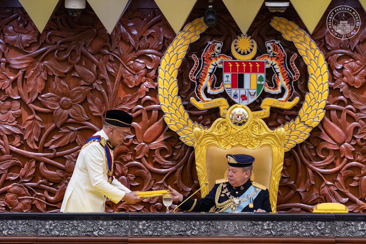 anwaribrahim's tweet image. Menghadiri Istiadat Pembukaan Penggal Kelima Parlimen ke-15 pagi tadi yang disempurnakan oleh Yang di-Pertuan Agong, Sultan Ibrahim.

Titah Tuanku menegur keras amalan rasuah yang sistemik dan telah berakar umbi, yang mesti diperangi habis-habisan kerana ancamannya terhadap…