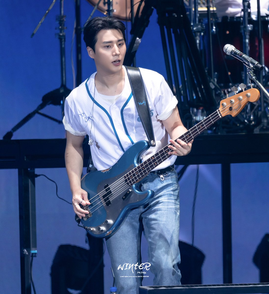 DAY6_WINTER's tweet image. 🦊🤍
260118 DAY6 10th Anniversary Tour &amp;lt;The DECADE&amp;gt; in HONG KONG #영케이 #강영현 #Youngk