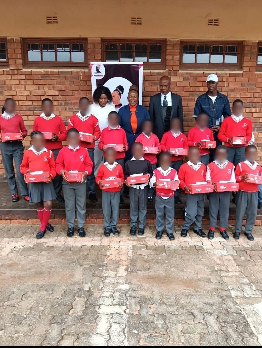 Adv Busisiwe Mkhwebane tweet media