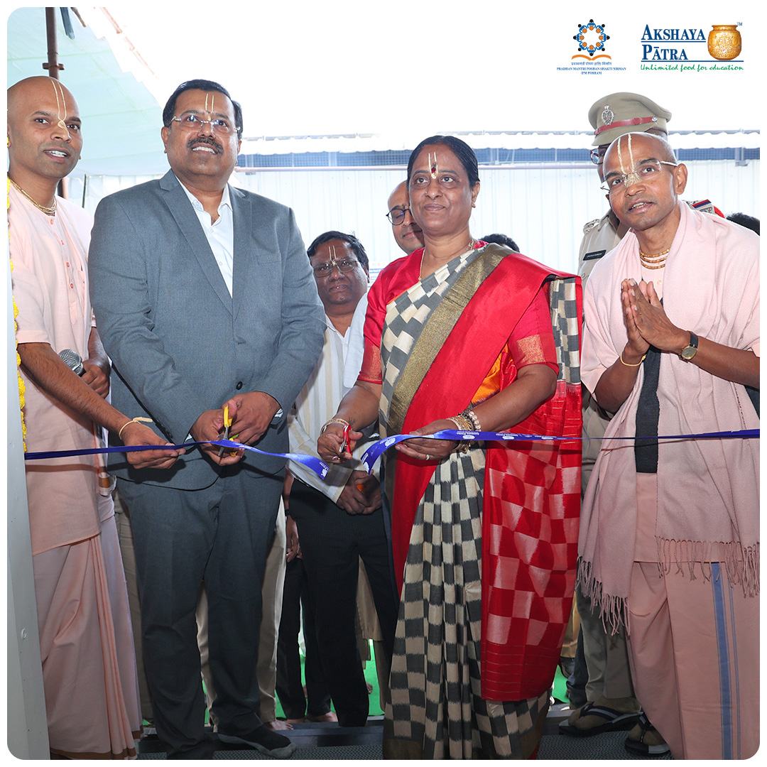 AkshayaPatra's tweet image. We are deeply grateful to HDB Financial Services for being a dedicated partner of Akshaya Patra since 2017 through their CSR initiatives. HDB’s steadfast support continues to propel our mission, enabling us to nourish and uplift countless children.

This year, their contribution