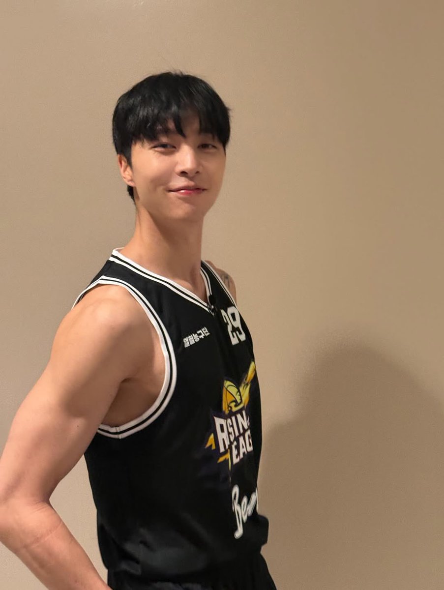 260119 - johnnyjsuh instagram update (3/4)

upupup ⛹️

#JOHNNY #쟈니