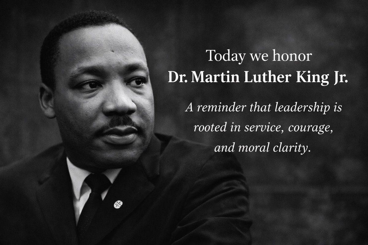 « If you can’t fly, then run
If you can’t run, then walk 
If you can’t walk then crawl
But whatever you do,
You have to keep moving forward »

#MartinLutherKingJr 
#MLKDay
