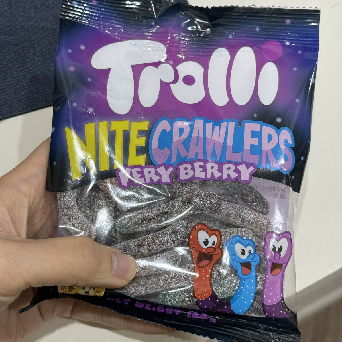 제가 좋아하는 젤리 먹어볼게요😋