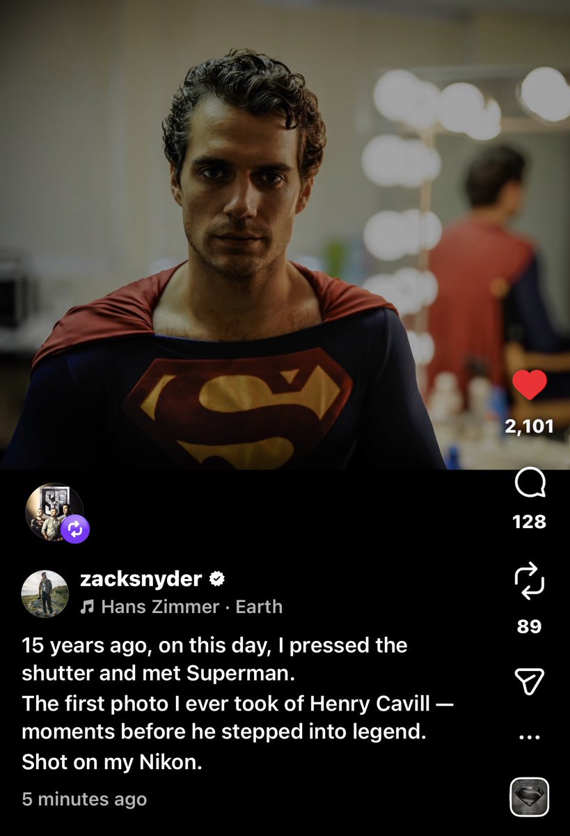 JusticeR68150's tweet image. “15 years ago, on this day, I pressed the shutter and met Superman.

The first photo I ever took of Henry Cavill - moments before he stepped into legend.” 

Zack Snyder shares the first ever test photo of Henry Cavill as SUPERMAN ❤️‍🔥
#ManOfSteel
#ZackSnyder
#HenryCavillSuperman