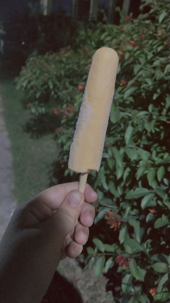 Kopipait__78's tweet photo. Bagian tersulit dalam hidup adalah bertahan. 

Bertahan untuk tetap hidup, bertahan untuk tetap waras, bertahan untuk tetap baik-baik saja.

Apapun masalahmu jangan lupa makan 🫢🫢 https://t.co/acSWl0G6VB