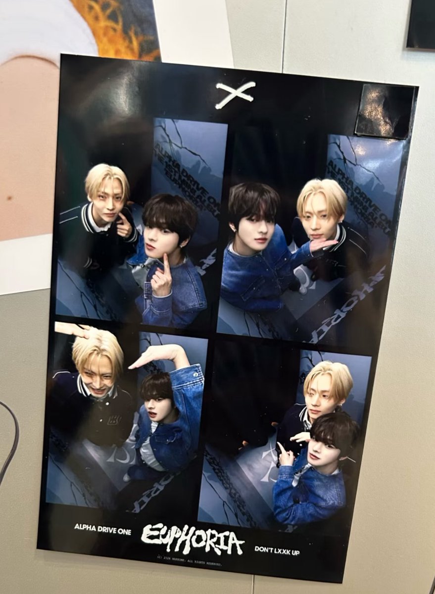 ละไอวุ้นถ่ายรุปกับเทมแพล้ตพี่สิงแบบ อืม แบบฟคถ่ายกับไอดอลจริง ๆ นางรักพี่เขามาก