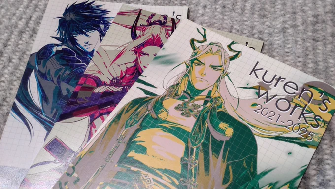 5年毎に作ってる仕事絵画集届いたー! 3冊目は背幅9ミリ過去最高の厚さになりました 10冊しか作ってないので知り合いにのみ差し上げる感じで、イベントには持っていくので直接お会いした方にはお見せします 5年後に4冊が作れるように引き続き頑張ります