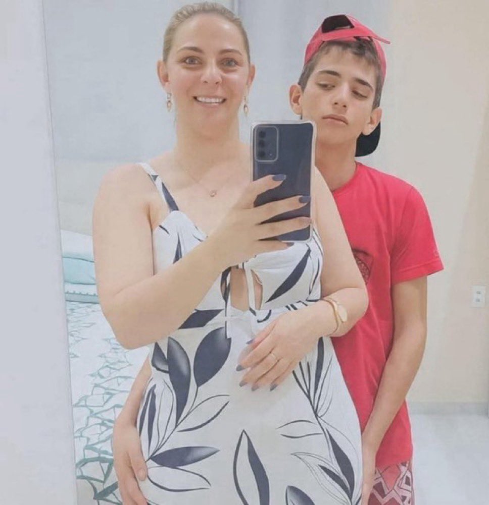 haleesah0's tweet image. Moments Gen Z never forget😩

A Thread🎥👇