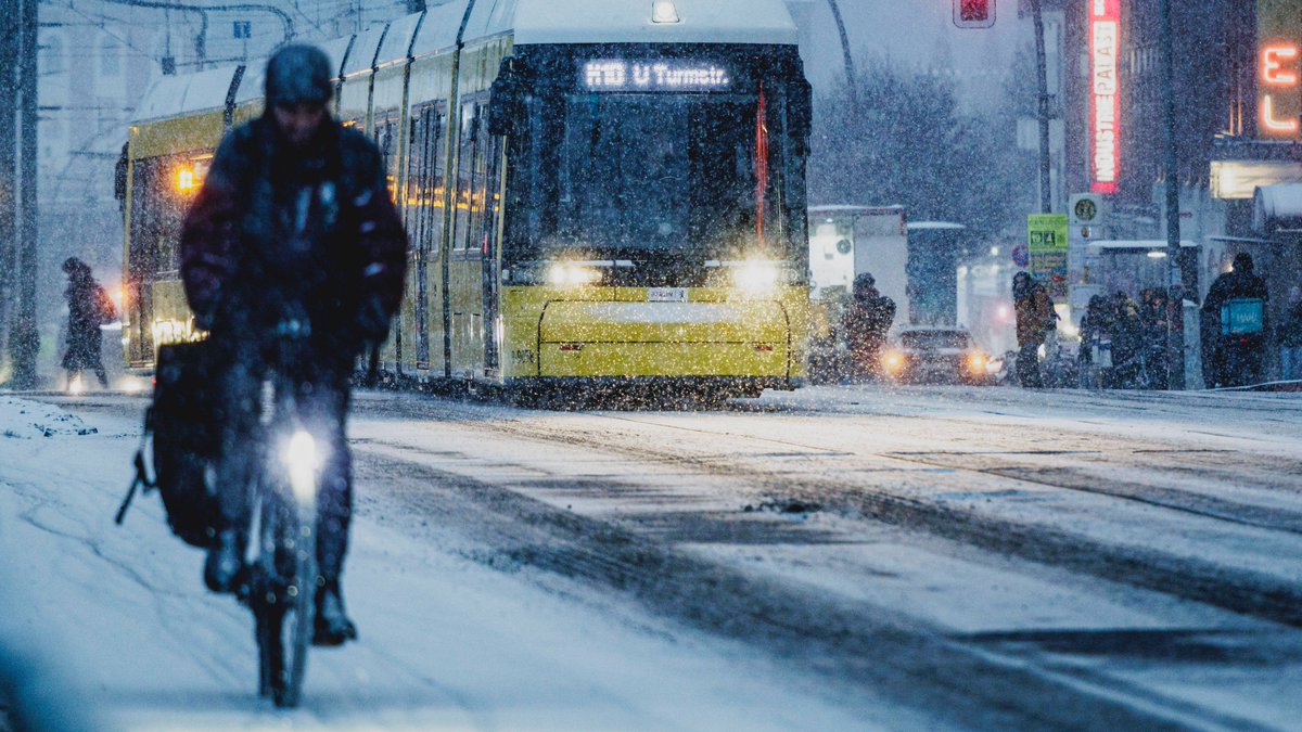 Tagesspiegel Checkpoint tweet media