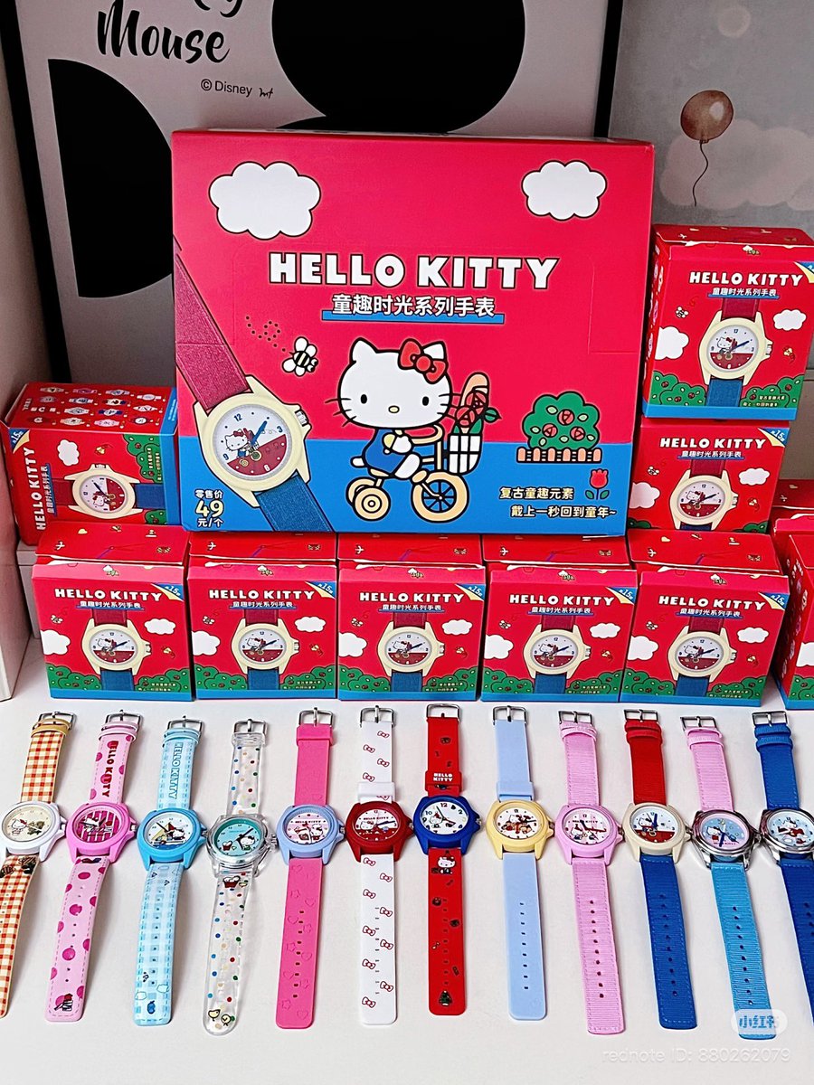 cholymarkk's tweet photo. หิ้ว - นาฬิกาน้อง kitty ตลาดวายไปรึยัง เจอน้องราคาออริพอดีค่า 😭 

ราคาโปรตรุษจีนจากเราเองเลยร้านไม่มีโปร 🤣

จุ่มละ 290 ( ส่งเหมา 40 )
ยกbox 3290 รวมส่งในไทย

🫧 มัดจำได้ 100 / 790 บาท ที่เหลือชำระตอนของถึงไทย 
- ส่งกลับแบบรถ รอ 7-14 วัน  
💢 ปิดรับเมื่อของหมด ได้มาแค่ 10 box เท่านั้นค่า 

📦สั่งซื้อทาง dm หรือ ไลน์ https://t.co/sOajeIlX4p