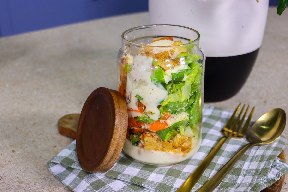Boring salads? Not on our watch 😌🥗 All the bold Caesar flavours you love, layered into an easy grab-and-go jar that keeps beautifully. Tap save &amp; thank us later. Recipe: expressoshow.com/chicken-caesar… #ExpressoShow