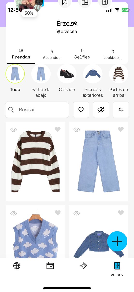 kiwitys's tweet photo. estoy subiendo toooda mi ropa a esta app a ver si me crea outfits bonitos porque de verdad me estresa siempre ponerme lo mismo 😭 https://t.co/jz778Qury8