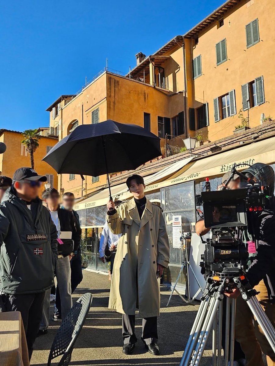 bbaeseontamin tweet media