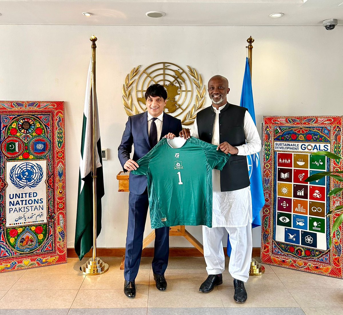 Mo Yahya tweet media