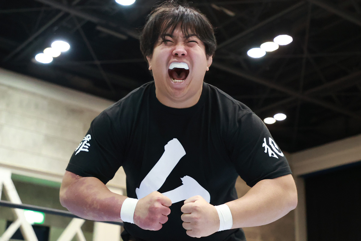 ヤングライオン杯」本日開幕🦁🏆 ラフ案から選手が手掛けた初グッズ