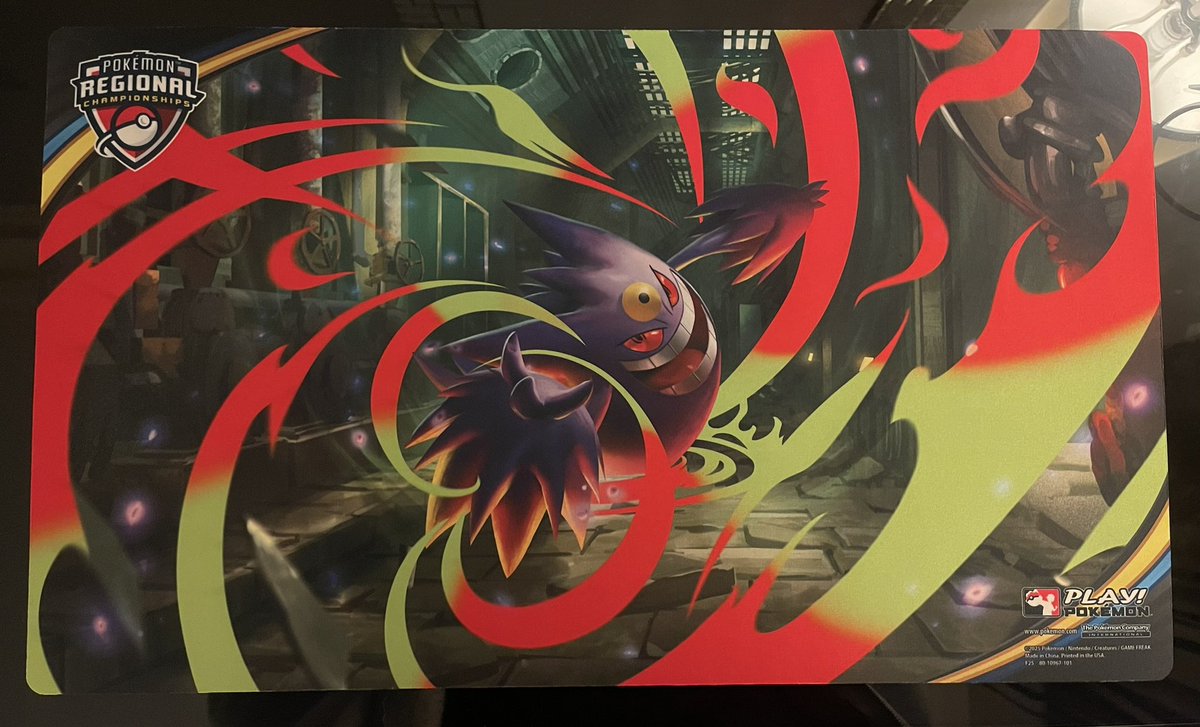 【プレゼント企画のお知らせ🎁】

今回、参加した海外大会の参加者限定プレイマット メガゲンガーを1名の方にプレゼントします！

【応募方法】
1️⃣ このポストをリポスト&amp;いいね
2️⃣ このアカウントをフォロー
3️⃣ <a href="/AraiNobuPuni/">Aよし【アライ塾】</a> をフォロー

【応募〆切】
1月25日 23:59まで（日本時間）

#ボクカドプロ