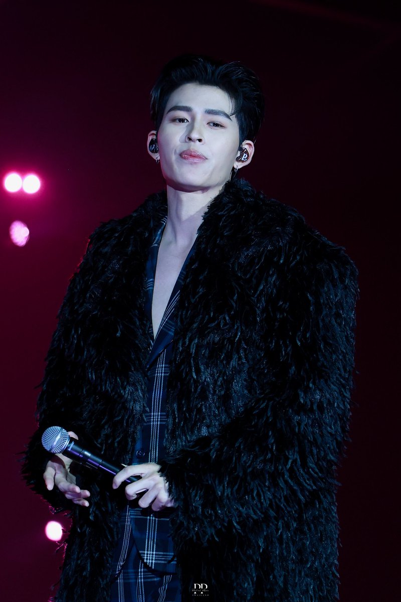 doublepjourney_'s tweet image. ขอบคุณที่เป็นธีรกิต เคียน ลี และ พีชยรัตน์ เจนกิจ ที่สมบูรณ์แบบ

ดีใจที่ได้เห็นปอนด์ภูวินทร์เติบโตขึ้นในทุก ๆ วัน มีคนรักเพิ่มขึ้นมากมาย วันนี้มีคนมองเห็นเด็กสองคนในวันนั้นมากขนาดนี้แล้วนะ เก่งมาก ๆ แล้วรู้มั้ย 

#MeAndTheeSeriesFinalEP
#MeAndTheeSeriesAfterParty
#ปอนด์ภูวินทร์…