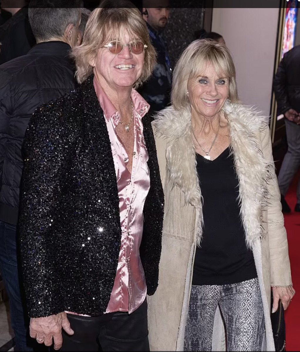 Robin Askwith tweet media